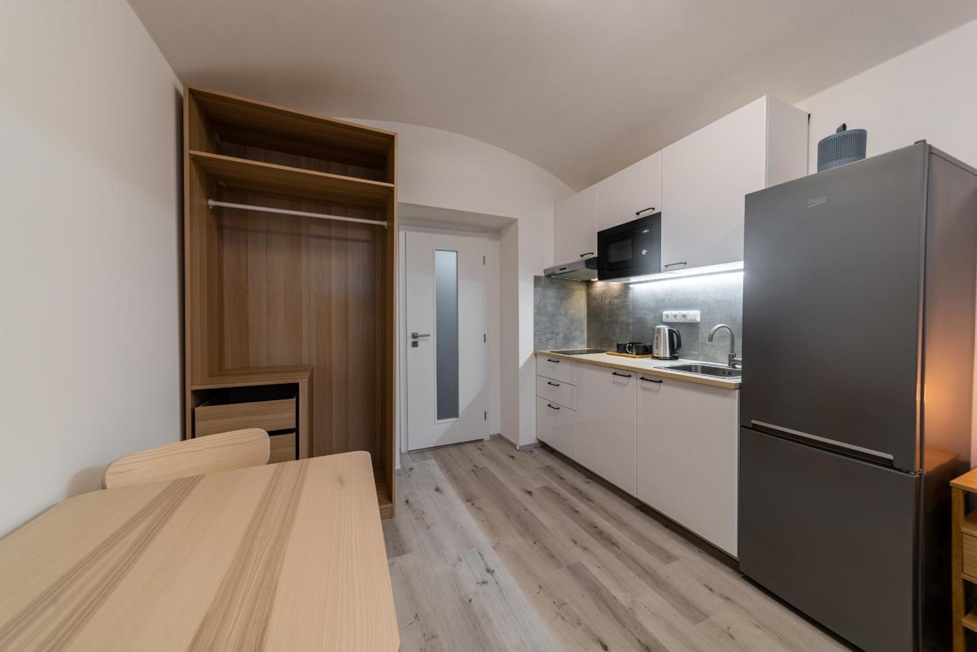 Apartments Borivojova 63 Prague Exterior photo